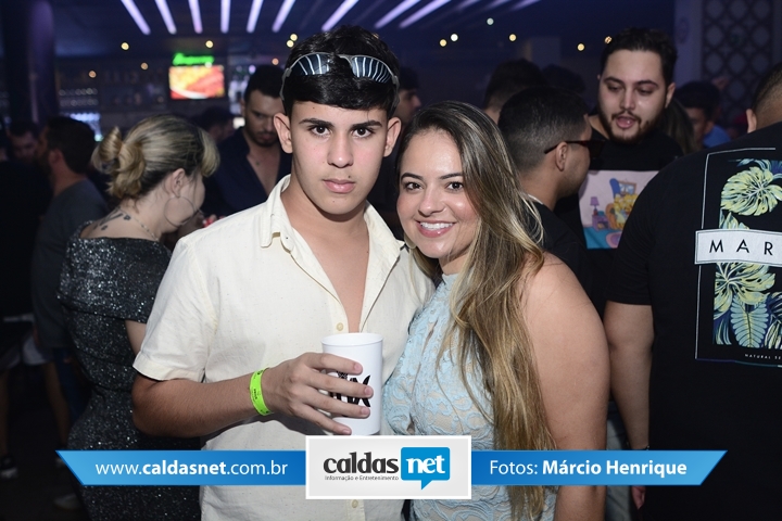 m_m_9 (11)