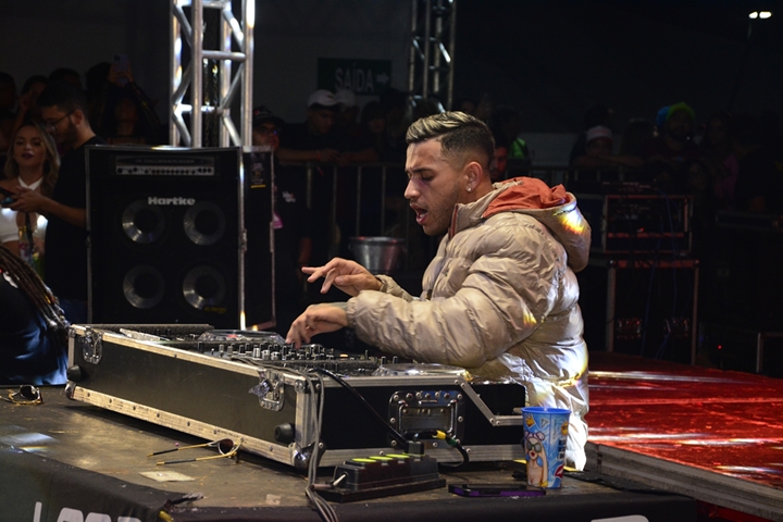 m_m__DSC2051