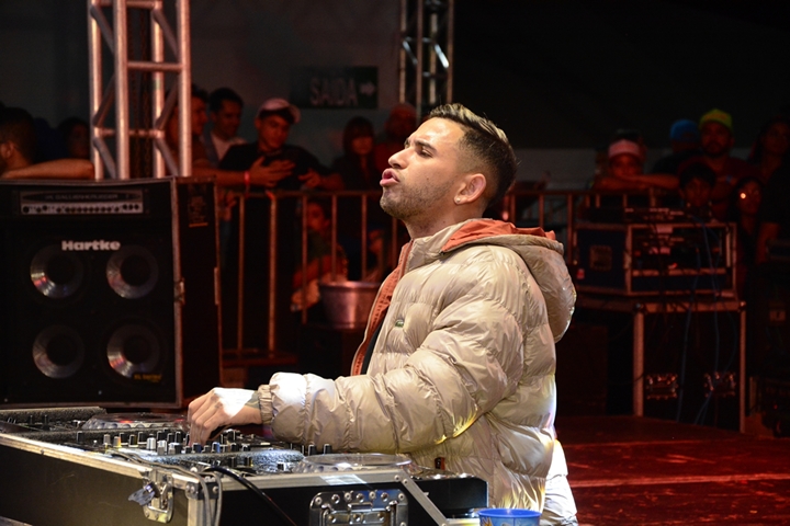 m_m__DSC2069