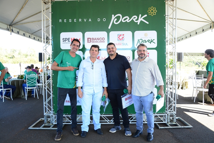 m_m__DSC2556