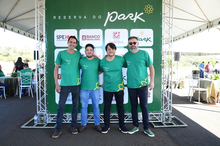 m_m__DSC2584